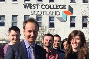 5 HND GRAPHICS CLASS-WITH COLIN TAYLOR - Edit 2